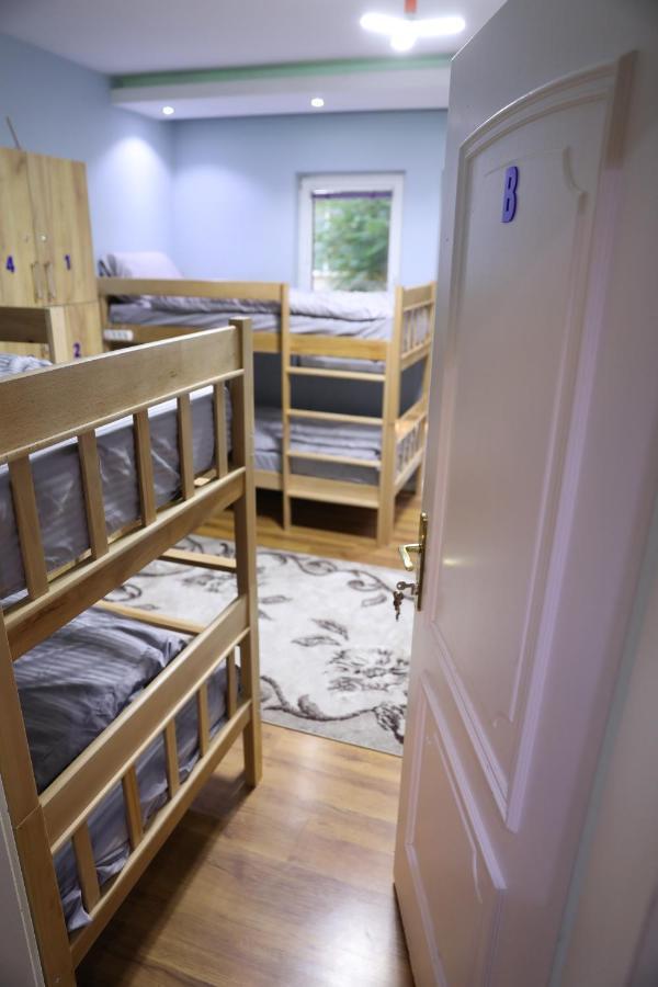 City Park Hostel Prishtinë Luaran gambar