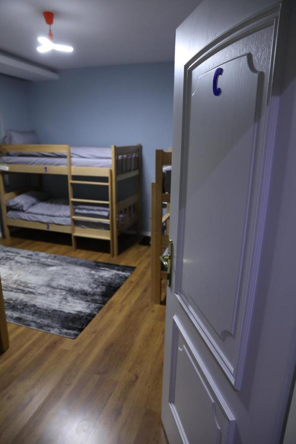 City Park Hostel Prishtinë Luaran gambar
